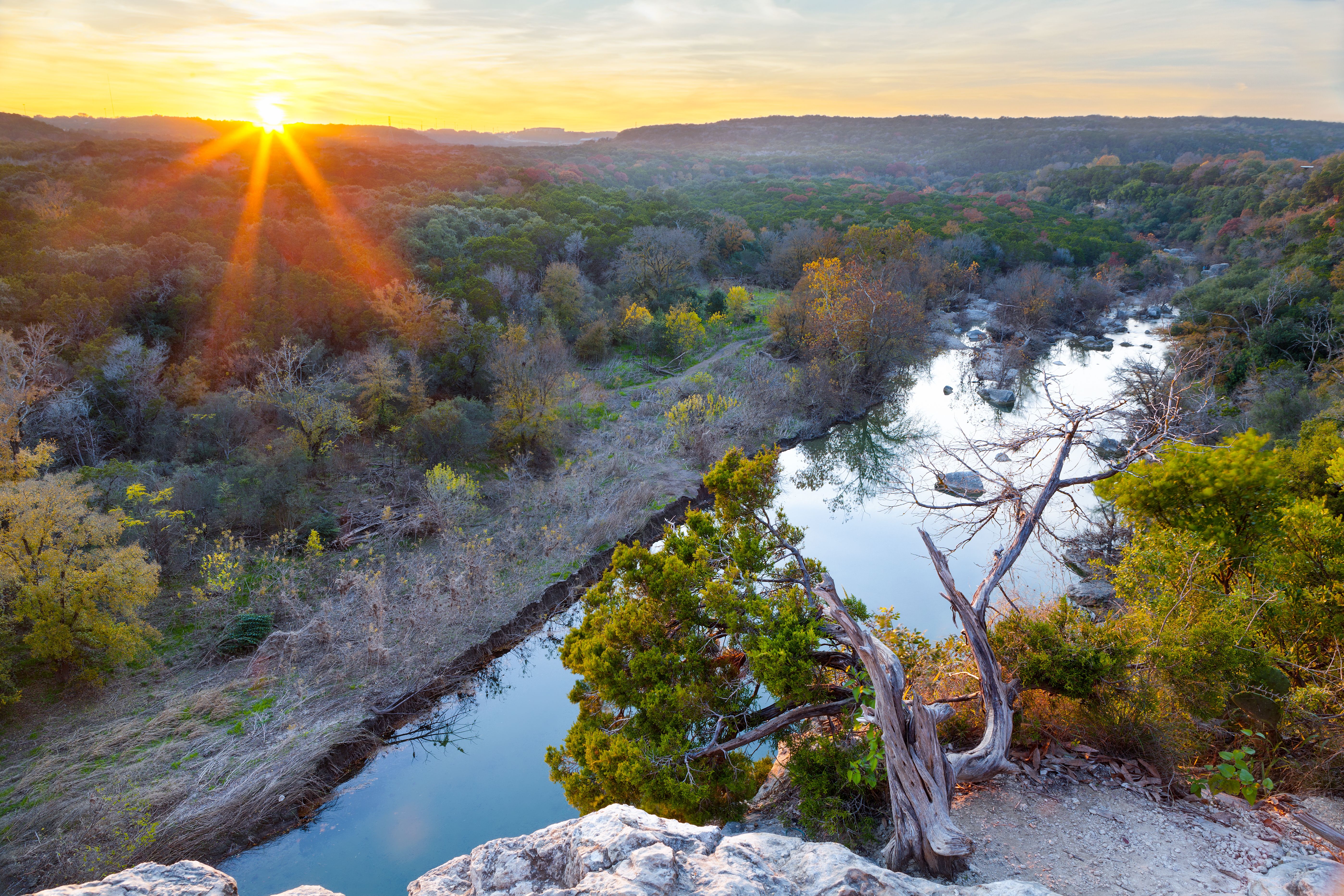 Texas Lake & Hill Country